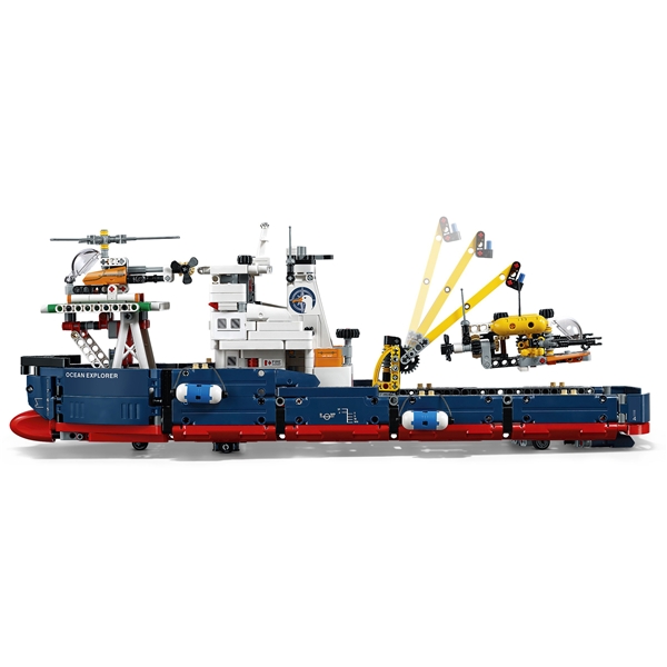 42064 LEGO Technic Valtameriristeilijä (Kuva 7 tuotteesta 9)