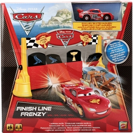 Cars 2 Finish Line Frenzy - Peli