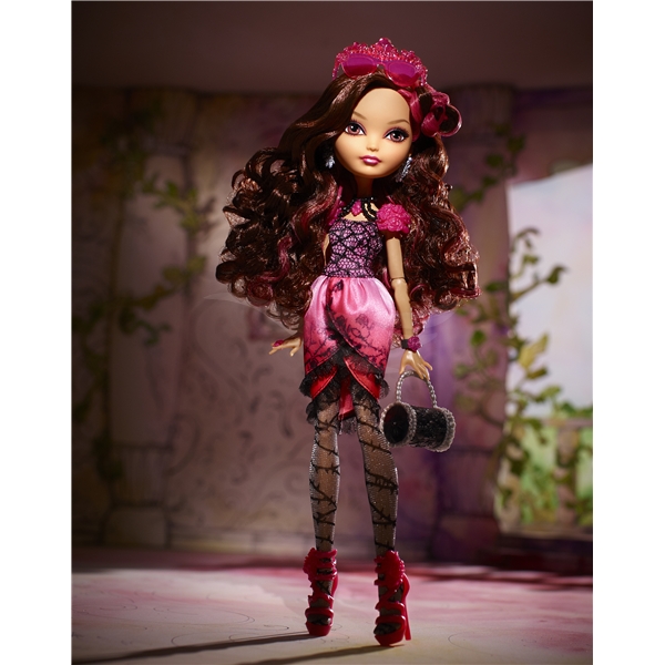 Ever After High - Core Royal Doll Briar Beauty (Kuva 2 tuotteesta 3)