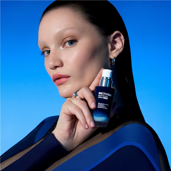 Blue Retinol Night Serum (Kuva 9 tuotteesta 10)