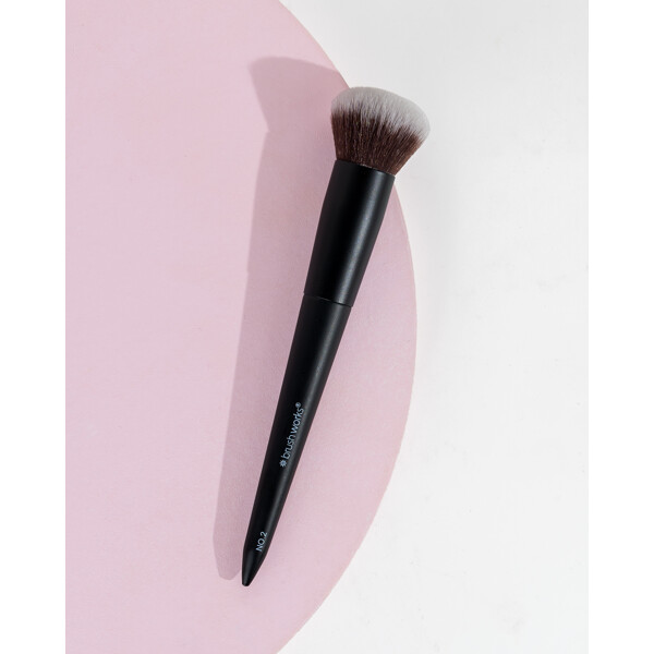 Brushworks No. 3 Multi-Tasking Brush (Kuva 5 tuotteesta 8)