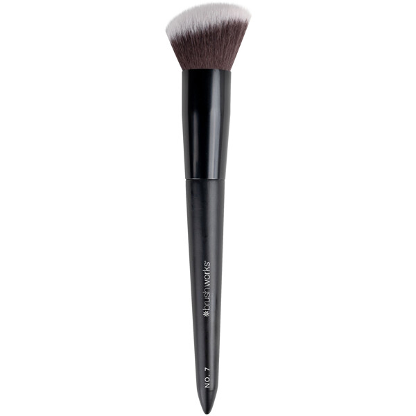 Brushworks No. 7 Angled Blush Brush (Kuva 3 tuotteesta 9)