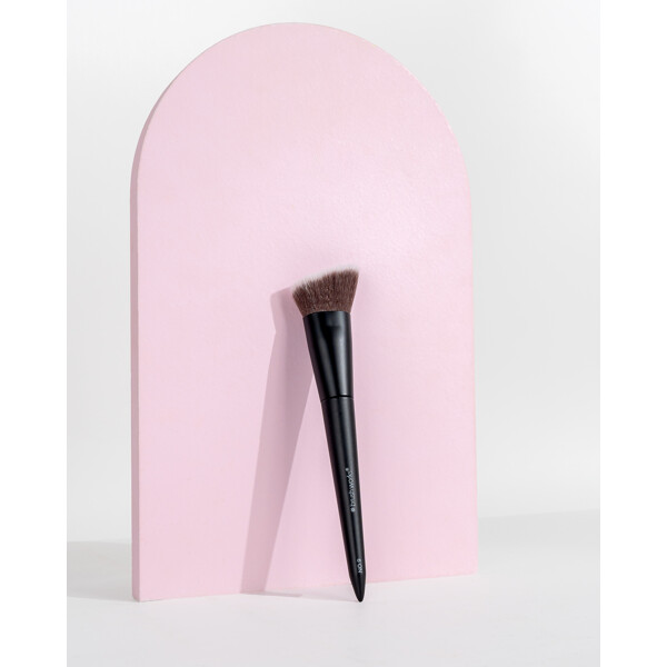 Brushworks No. 9 Angled Flat Foundation Brush (Kuva 6 tuotteesta 11)