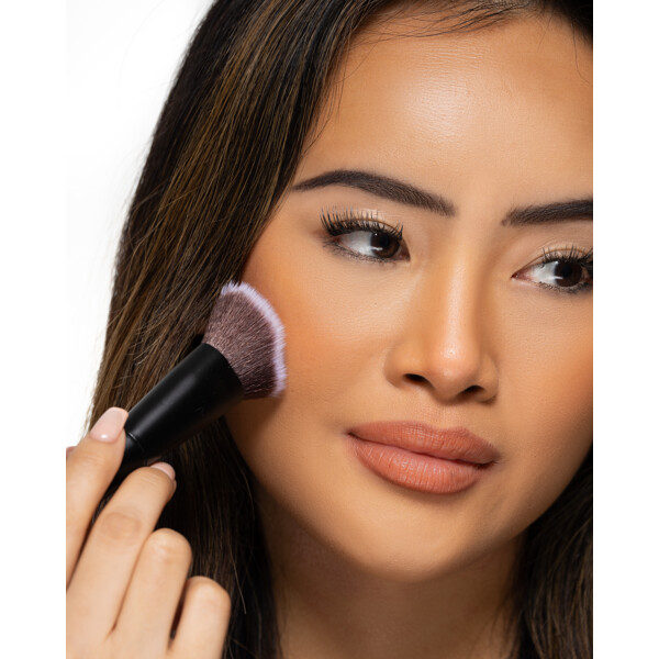 Brushworks No. 9 Angled Flat Foundation Brush (Kuva 7 tuotteesta 11)