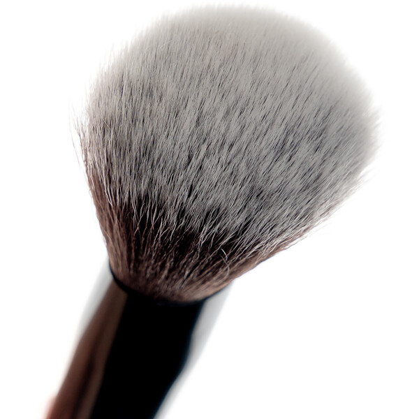 Brushworks No. 12 Blush Brush (Kuva 4 tuotteesta 7)