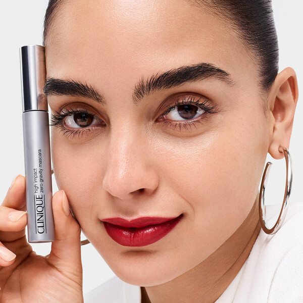 High Impact Zero Gravity Mascara (Kuva 5 tuotteesta 7)