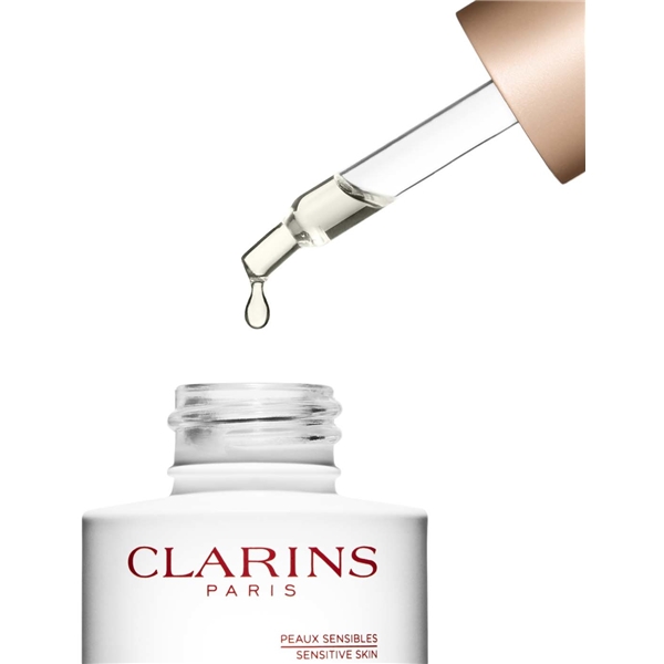 Clarins Calm Essentiel Restoring Treatment Oil (Kuva 3 tuotteesta 5)