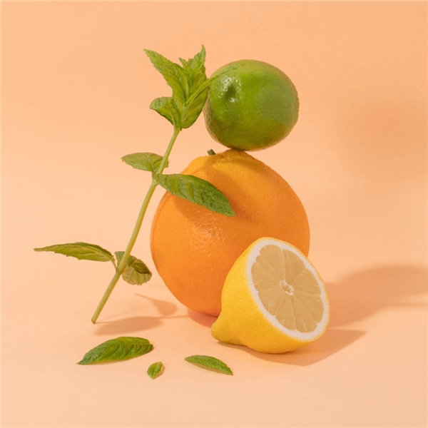 Hand & Body Lotion Sparkling Citrus (Kuva 4 tuotteesta 5)