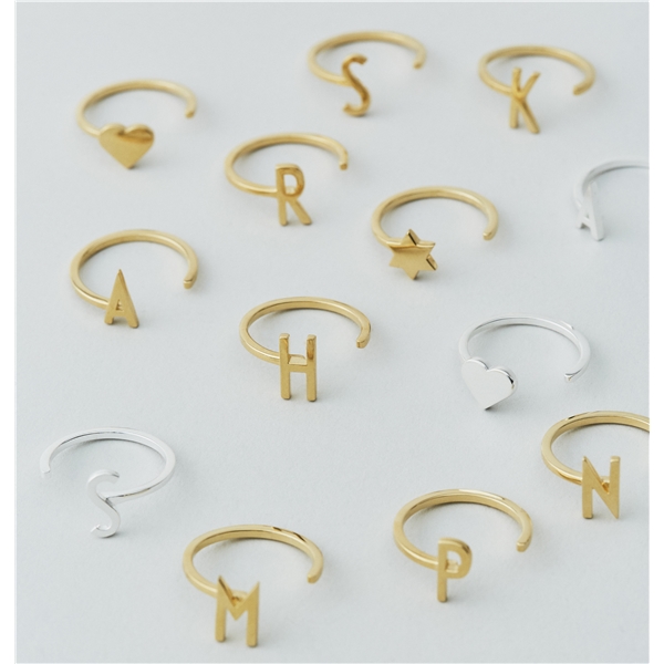 Design Letters Ring Gold A-Z (Kuva 2 tuotteesta 2)
