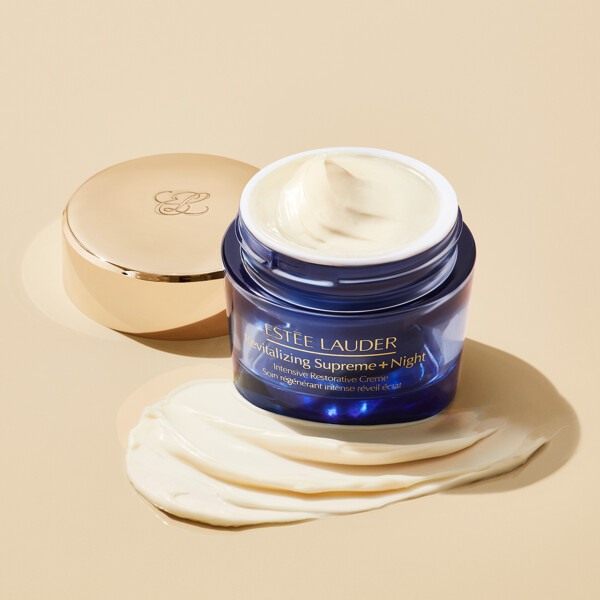 Revitalizing Supreme+ Night Crème (Kuva 3 tuotteesta 8)