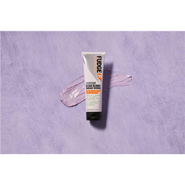 Fudge Clean Blonde Everyday Shampoo (Kuva 8 tuotteesta 11)