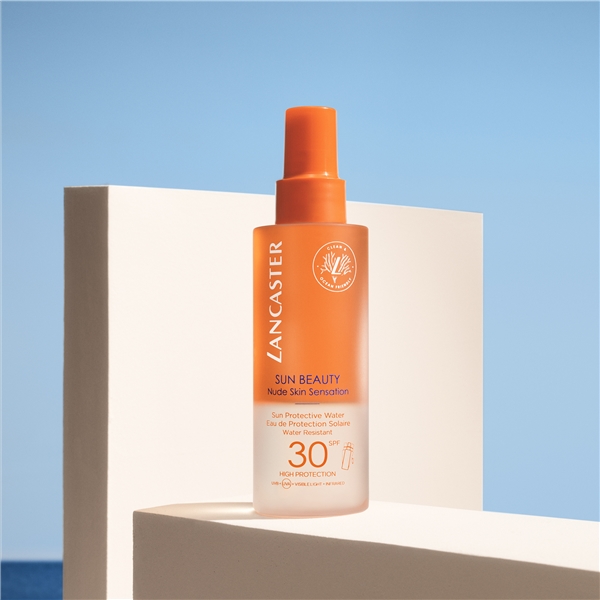 Lancaster SPF30 Sun Beauty Sun Protective Water (Kuva 3 tuotteesta 3)