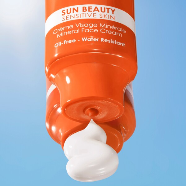 Lancaster SPF50 Sun Sensitive Mineral Face Cream (Kuva 4 tuotteesta 4)