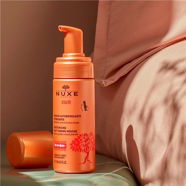 NUXE Sun Moisturizing Self Tanning Mousse (Kuva 5 tuotteesta 8)