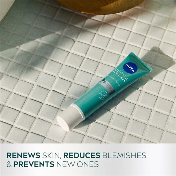 Nivea Derma Skin Clear Night Exfoliator (Kuva 5 tuotteesta 5)