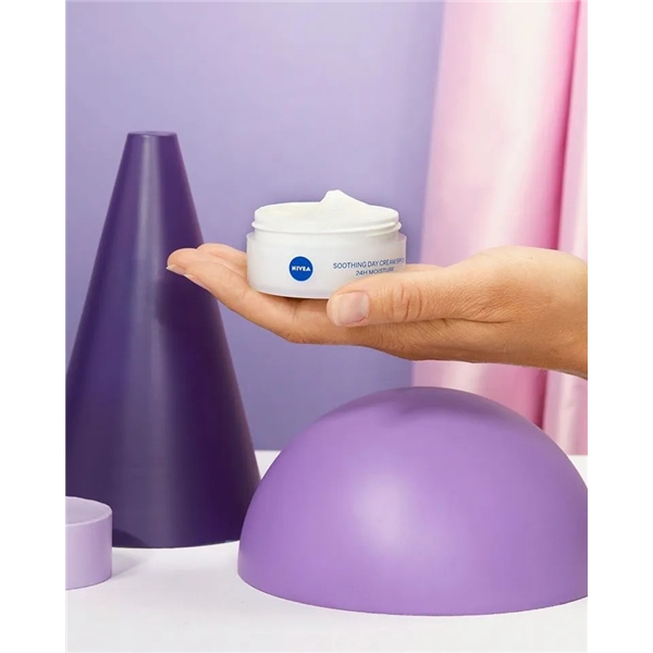 Nivea Soothing Day Cream - Sensitive Skin (Kuva 5 tuotteesta 6)