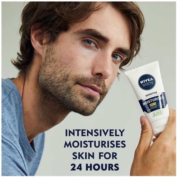Nivea Men Sensitive Face Moisturiser SPF15 (Kuva 3 tuotteesta 8)