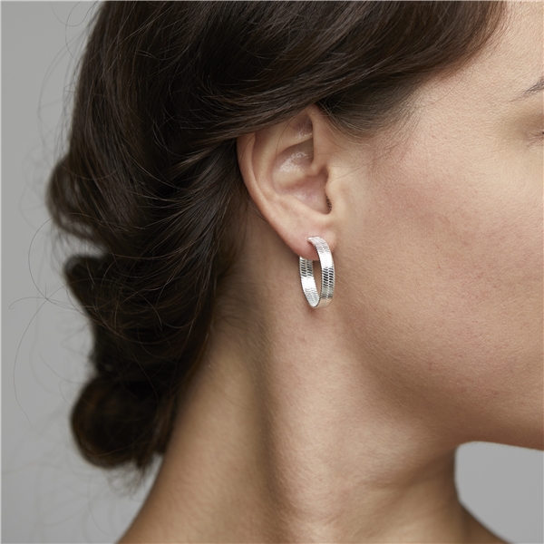 Noreen Earrings (Kuva 2 tuotteesta 2)