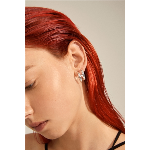 26221-6003 AMINA Medium Hoop Earrings (Kuva 2 tuotteesta 2)