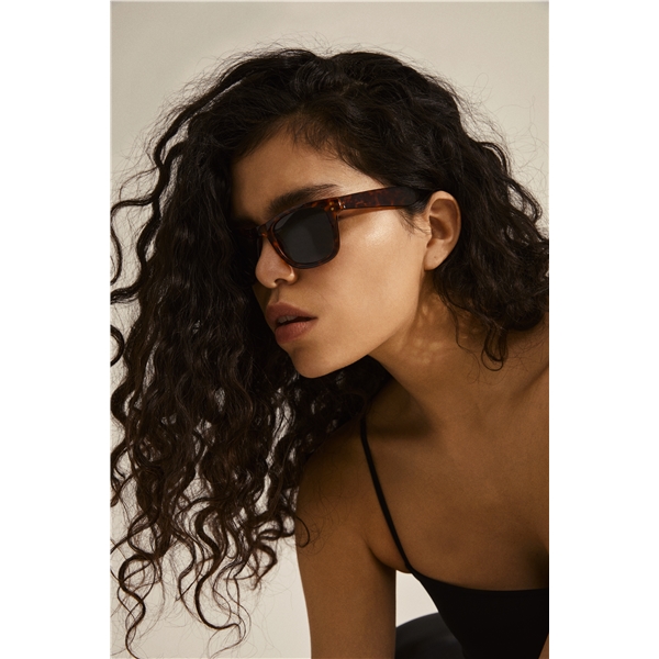 75221-9503 REESE Wayfarer Sunglasses (Kuva 3 tuotteesta 3)