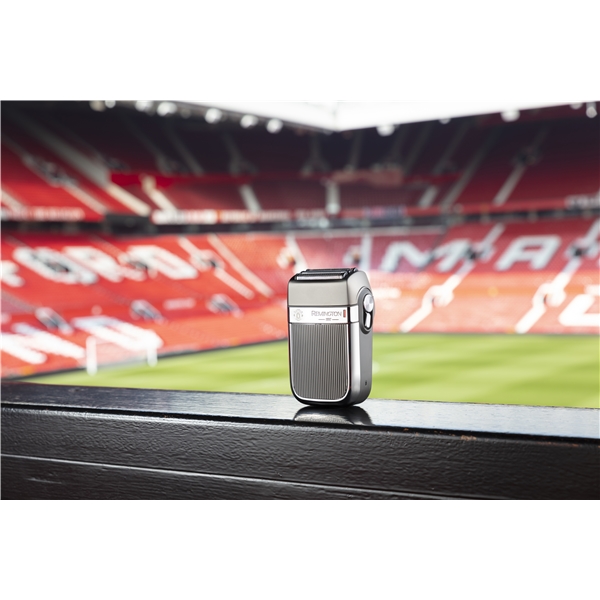 HF9050 Manchester United Heritage Foil Shaver (Kuva 3 tuotteesta 3)