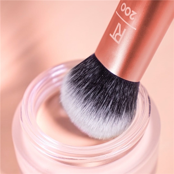 Real Techniques Mini Expert Face Brush (Kuva 2 tuotteesta 2)