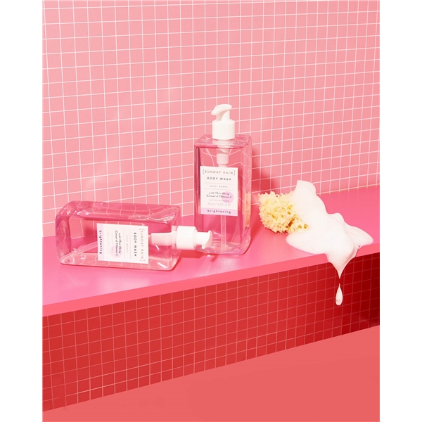 Sunday Rain Acai Berry Body Wash (Kuva 3 tuotteesta 3)