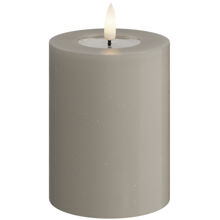 Sand - LED-pilarikynttilä 7,5x10 cm