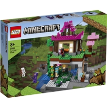21183 LEGO Minecraft Treenikeskus