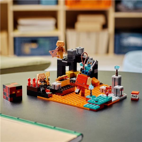 21185 LEGO Minecraft Netherin Linnoitus (Kuva 6 tuotteesta 6)