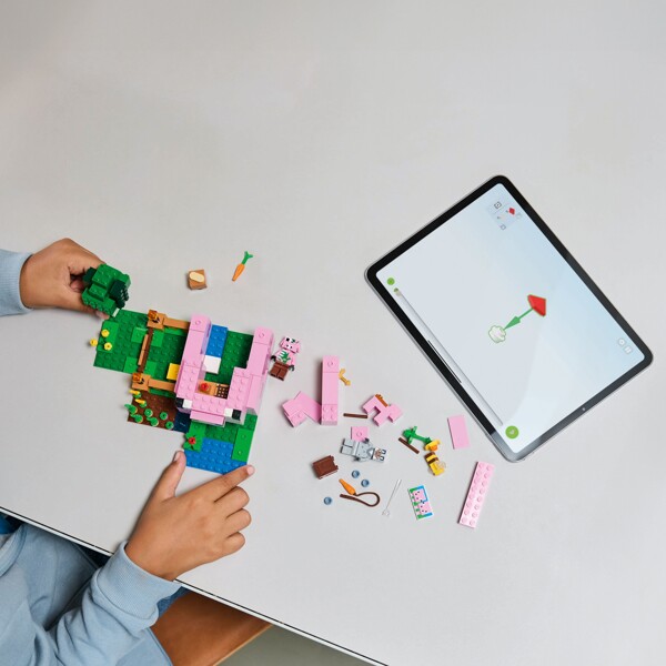21268 LEGO Minecraft Possunpennun Talo (Kuva 4 tuotteesta 6)