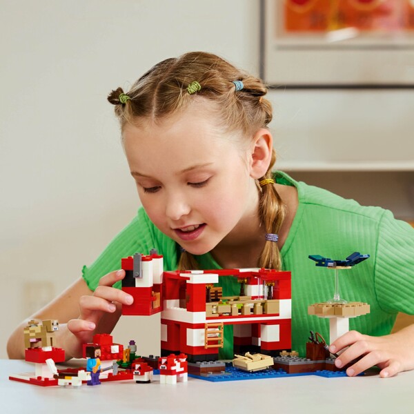 21270 LEGO Minecraft Mooshroom-talo (Kuva 5 tuotteesta 6)
