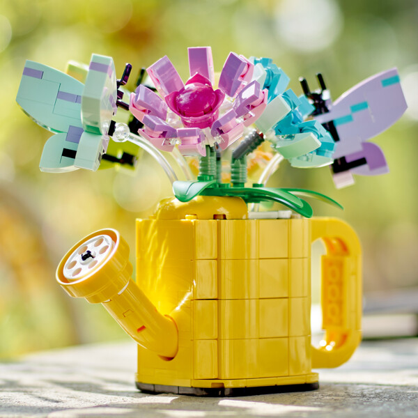 31149 LEGO Creator Kukat kastelukannussa (Kuva 8 tuotteesta 8)