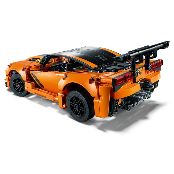 42093 LEGO Technic Chevrolet Corvette ZR1 (Kuva 5 tuotteesta 5)