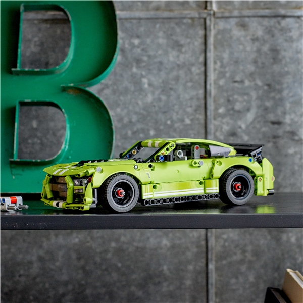42138 LEGO Technic Ford Mustang Shelby GT500 (Kuva 8 tuotteesta 8)