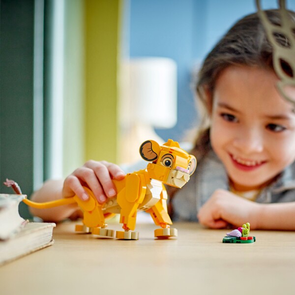 43243 LEGO Disney Leijonanpentu Simba (Kuva 5 tuotteesta 7)