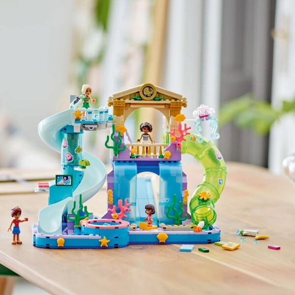42630 LEGO Friends Heartlake Cityn Vesipuisto (Kuva 6 tuotteesta 6)