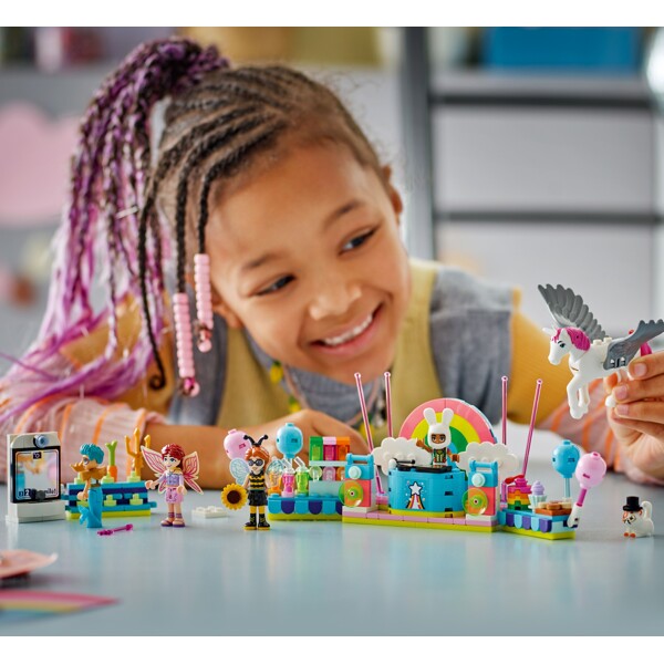 42661 LEGO Friends Naamiaisjuhlat (Kuva 5 tuotteesta 6)