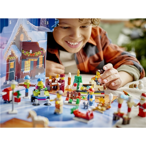 60352 LEGO City Joulukalenteri (Kuva 4 tuotteesta 6)