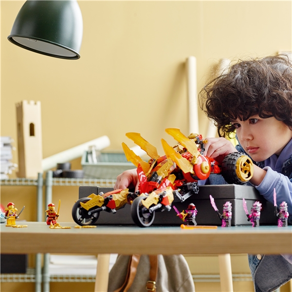 71773 LEGO Ninjago Kain kultainen Hyökkääjä (Kuva 5 tuotteesta 6)