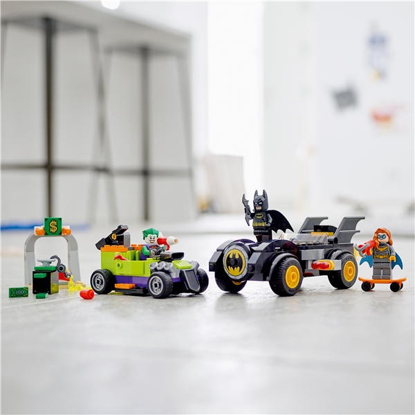 76180 LEGO Batman vastaan The Joker (Kuva 4 tuotteesta 5)
