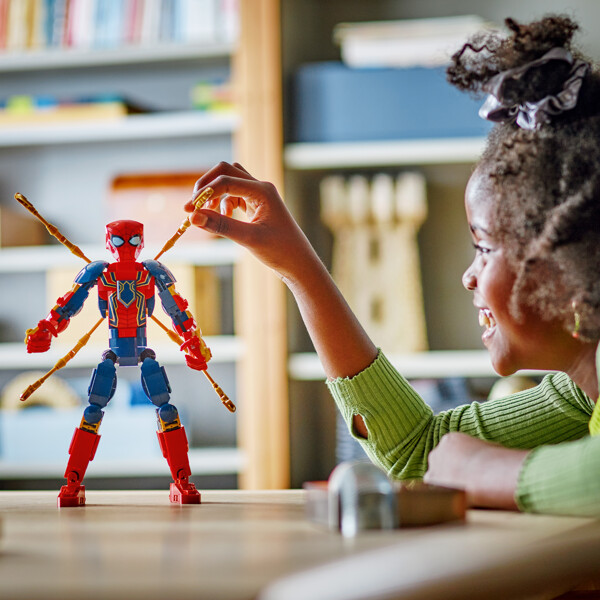 76298 LEGO Super Heroes Hahmo Iron Spider-Man (Kuva 5 tuotteesta 6)