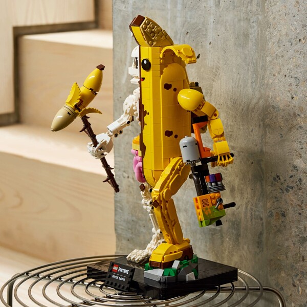 77072 LEGO Fortnite Peely Bone (Kuva 6 tuotteesta 7)