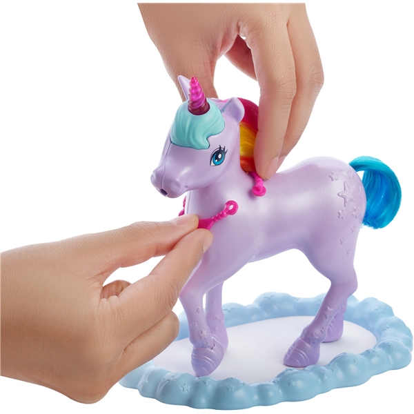 Barbie Rainbow Potty Unicorn Playset (Kuva 4 tuotteesta 5)