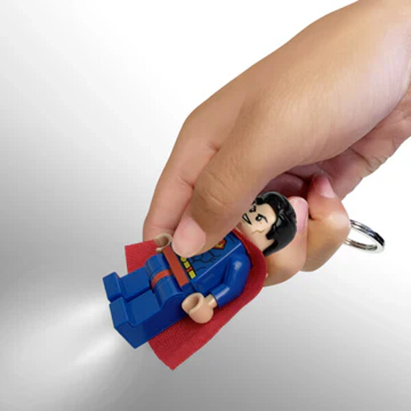 LEGO DC Avaimenperä LED-valolla Superman (Kuva 3 tuotteesta 4)