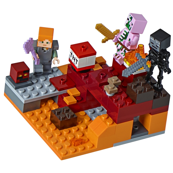 21139 LEGO Minecraft Hornataistelu (Kuva 3 tuotteesta 3)