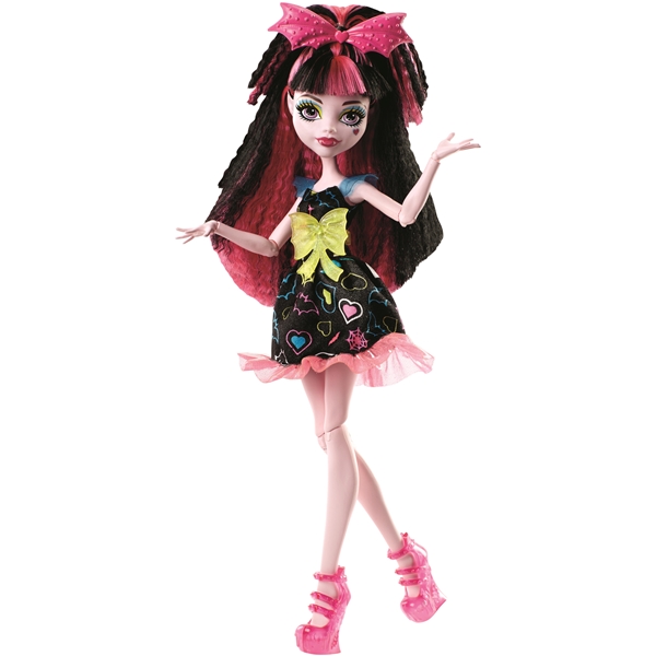 Monster High Hair Raising Ghouls Draculara (Kuva 1 tuotteesta 4)