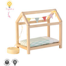 Lundby Lastenhuone talosängyllä