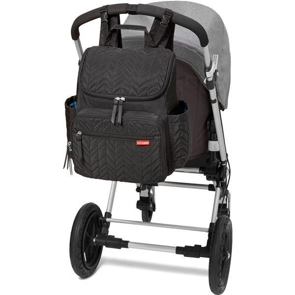 Skip Hop Forma Reppu Jet Black (Kuva 4 tuotteesta 7)