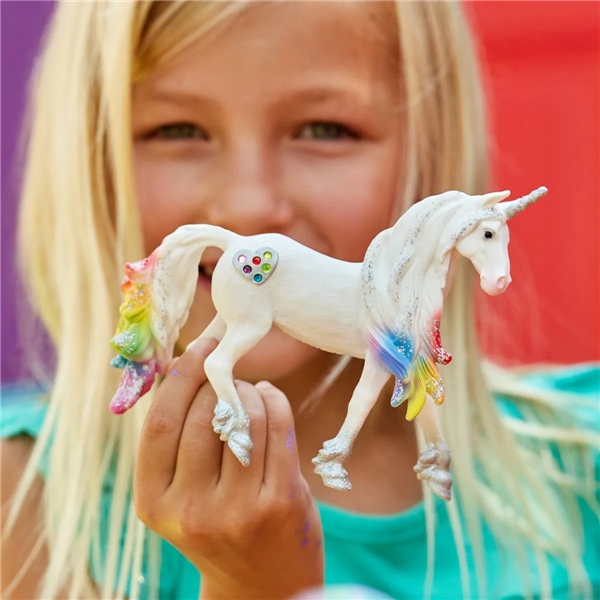 Schleich 70725 Rainbow Love Unicorn Stallion (Kuva 2 tuotteesta 2)